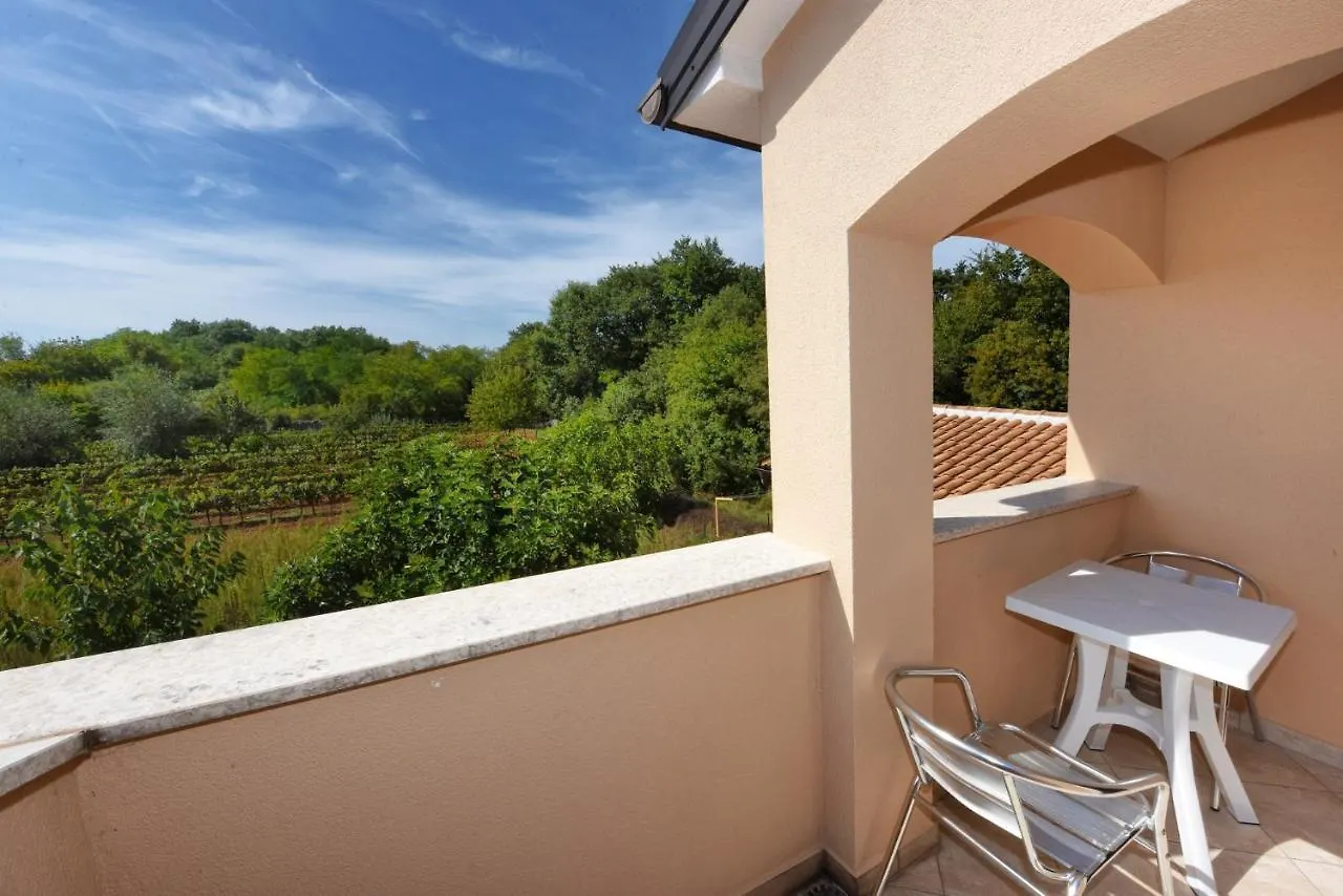 Family Friendly House With A Swimming Pool Mofardini, Central Istria - Sredisnja Istra - 20586 0*, Mofardini Croatia